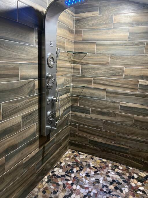 Vila Luxury 2Br Within Walking Distance To Nightlife!! Covington Exteriér fotografie