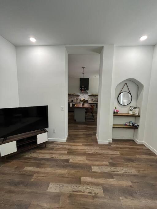 Vila Luxury 2Br Within Walking Distance To Nightlife!! Covington Exteriér fotografie